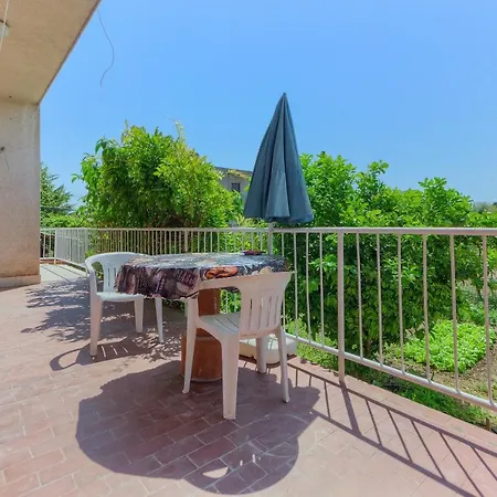 Apartmán Modern Bircic With Balcony & Patio *